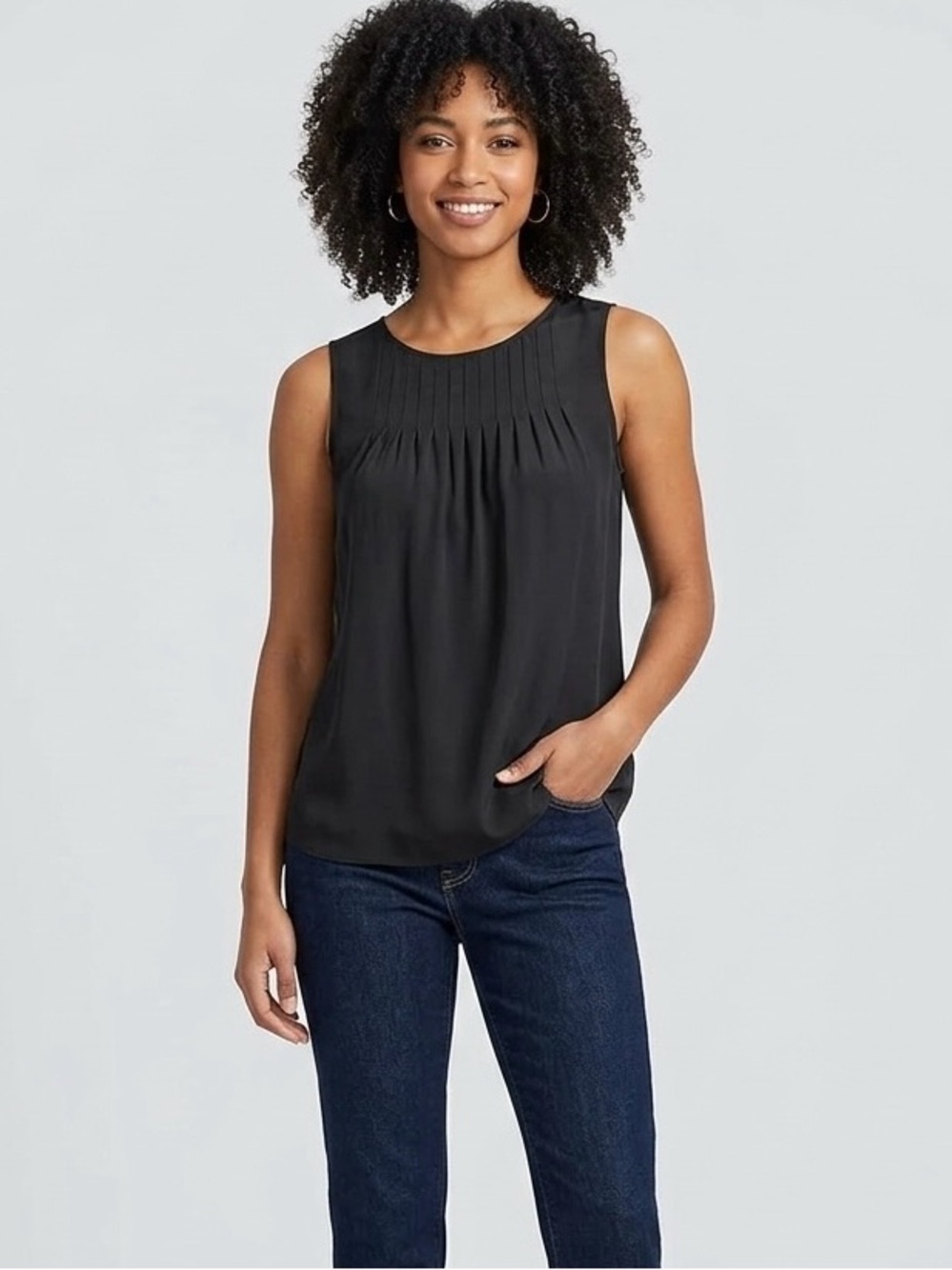 LOFT Black Pleated Front Sleeveless Blouse XXSP Keyhole Minimalist Coquette Chic